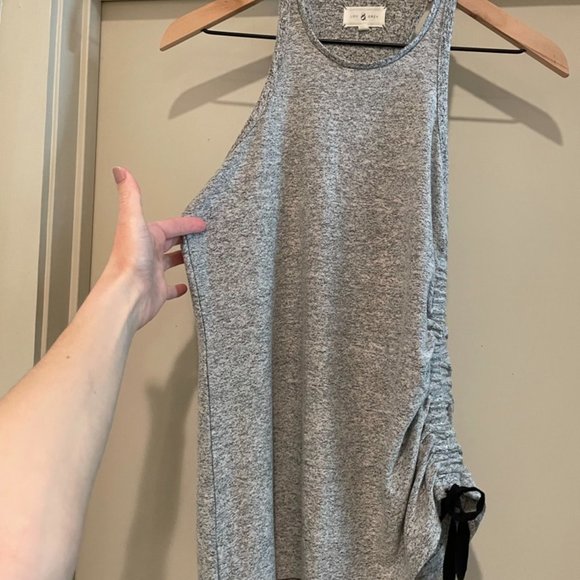 LOU & GREY Racerback Side Cinch Tank size XS - Picture 8 of 8